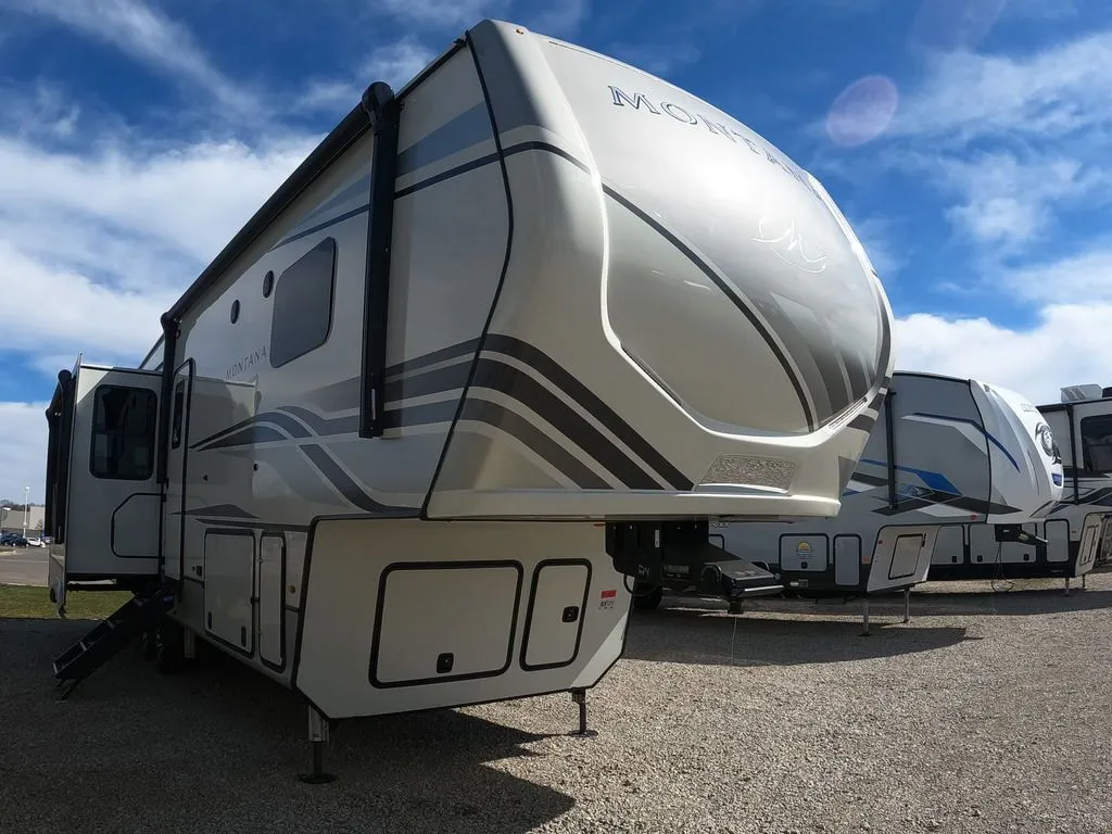 2023 Keystone RV Montana 3123RL