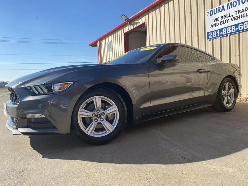 2017 Ford Mustang V6 Fastback 3.7L Ti-VCT V6 6-Speed SelectShift Automatic