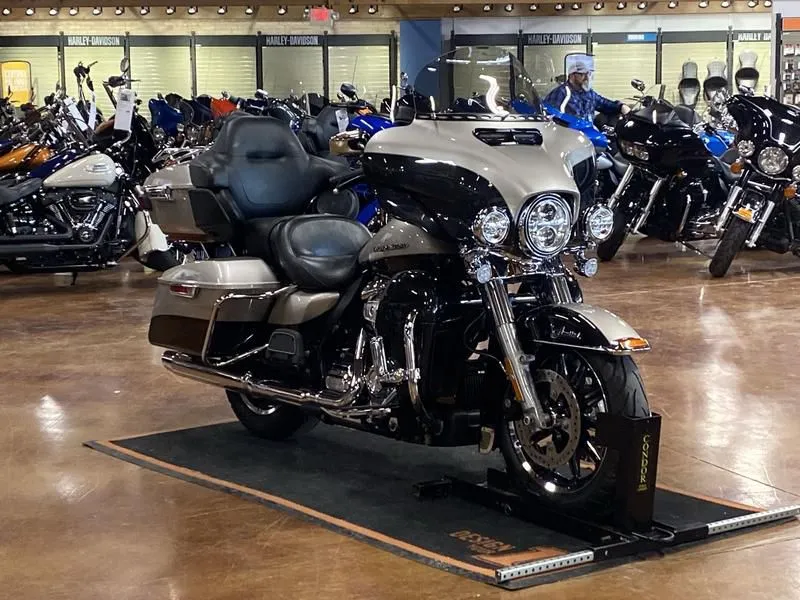 2018 Harley-Davidson FLHTK - Ultra Limited