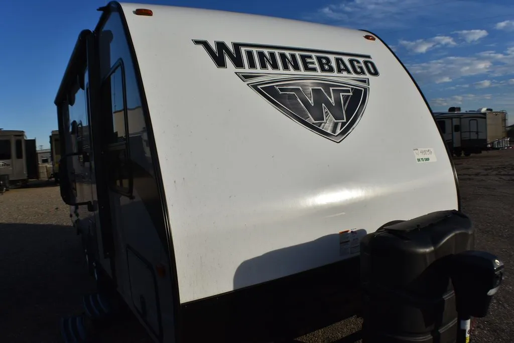 2018 Winnebago Micro Minnie 2100BH