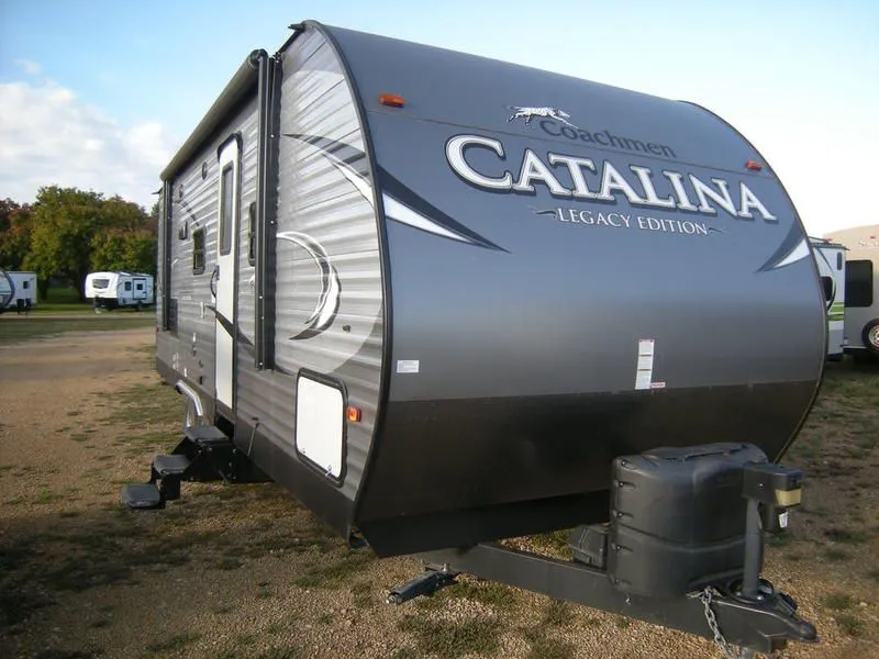 2017 Coachmen Catalina Legacy Edition 243RBS