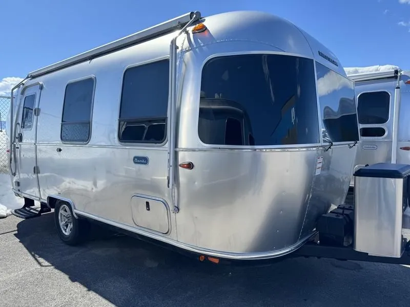 2024 Airstream Bambi 22FB