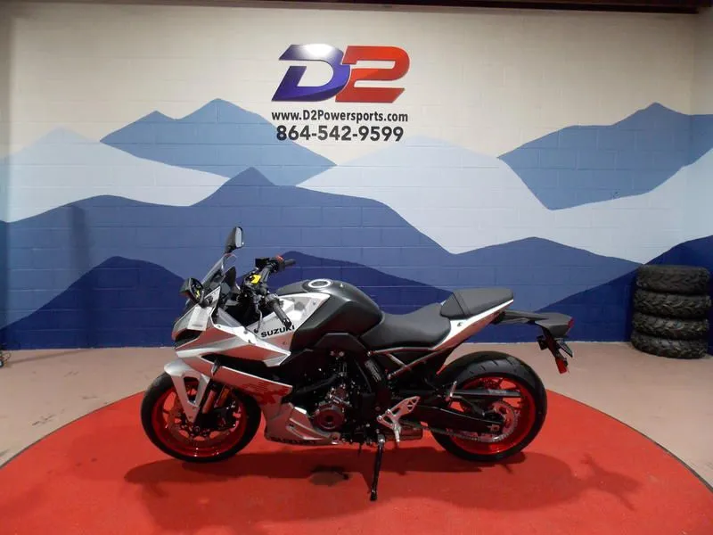 2024 Suzuki GSX-8R