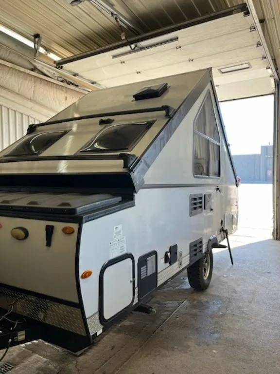 2019 Forest River Flagstaff Hard Side Pop-Up Campers T12BH