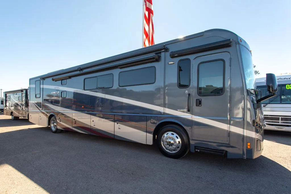 2019 Winnebago Forza 38W