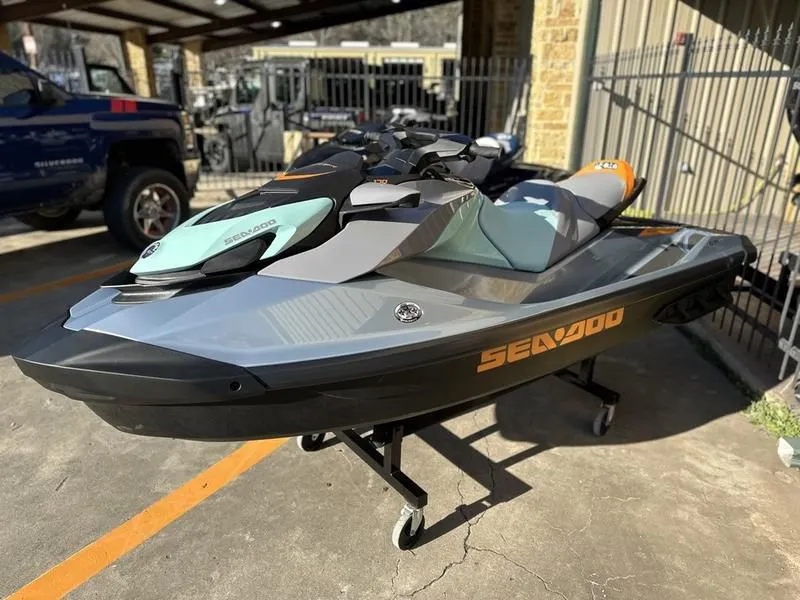 2024 Sea-Doo GTI SE 170 iBR