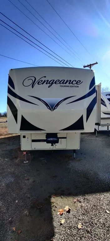 2016 Forest River Vengeance Touring Edition 39R12