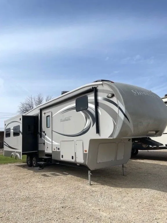 2012 MONTANA HIGH COUNTRY 313RE