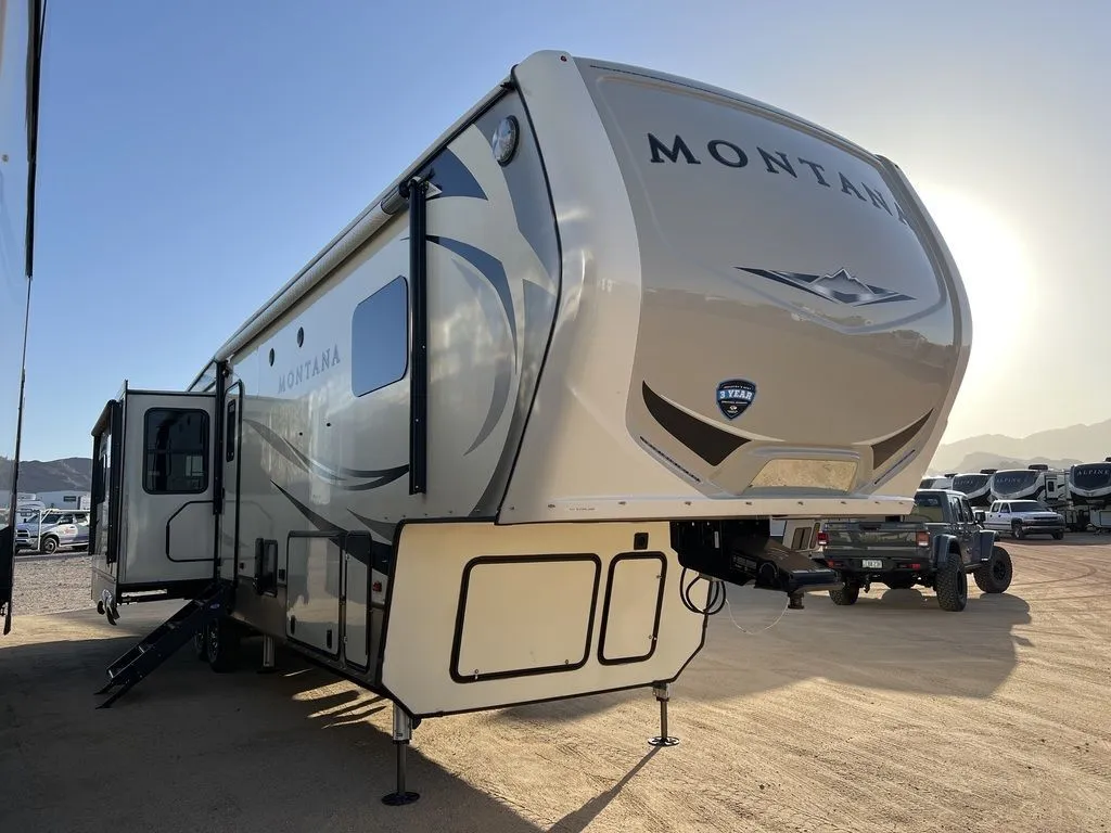 2018 Keystone RV Montana 3720RL