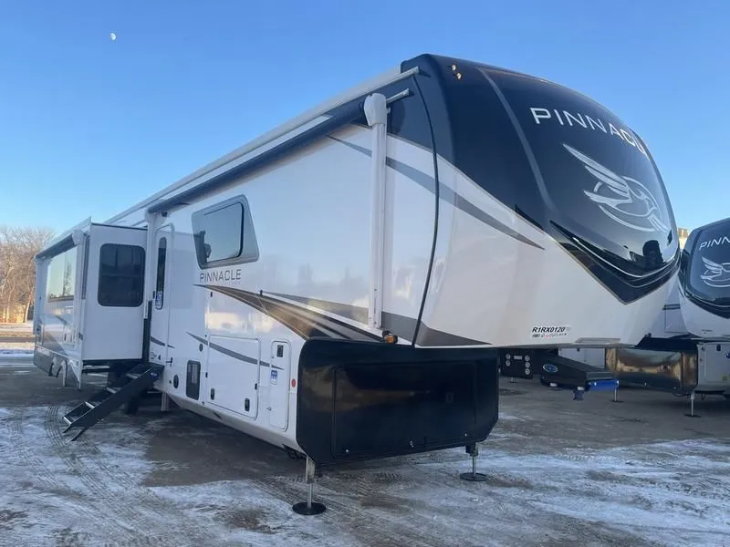 2024 Jayco Pinnacle 38FBRK