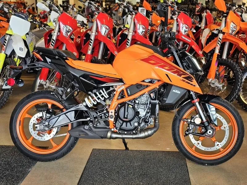 2024 KTM 390 Duke