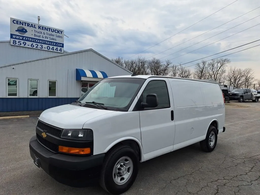 2019 Chevrolet Express Cargo Van 6.0