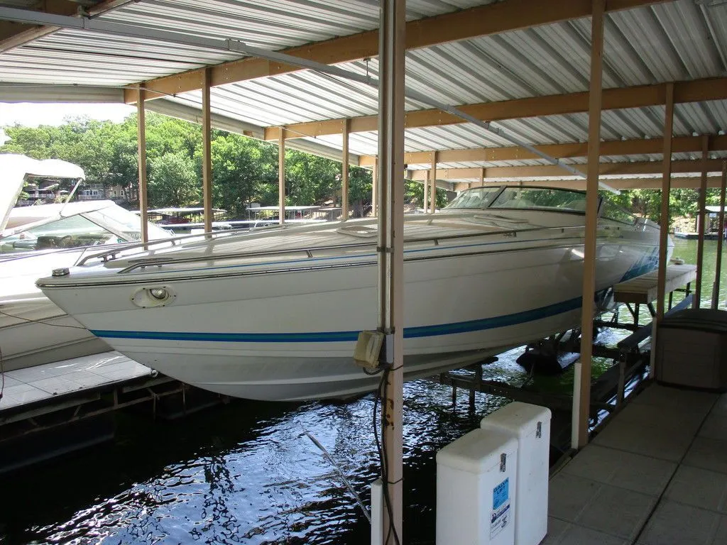 1999 Formula 382 Fastech in Osage Beach, MO