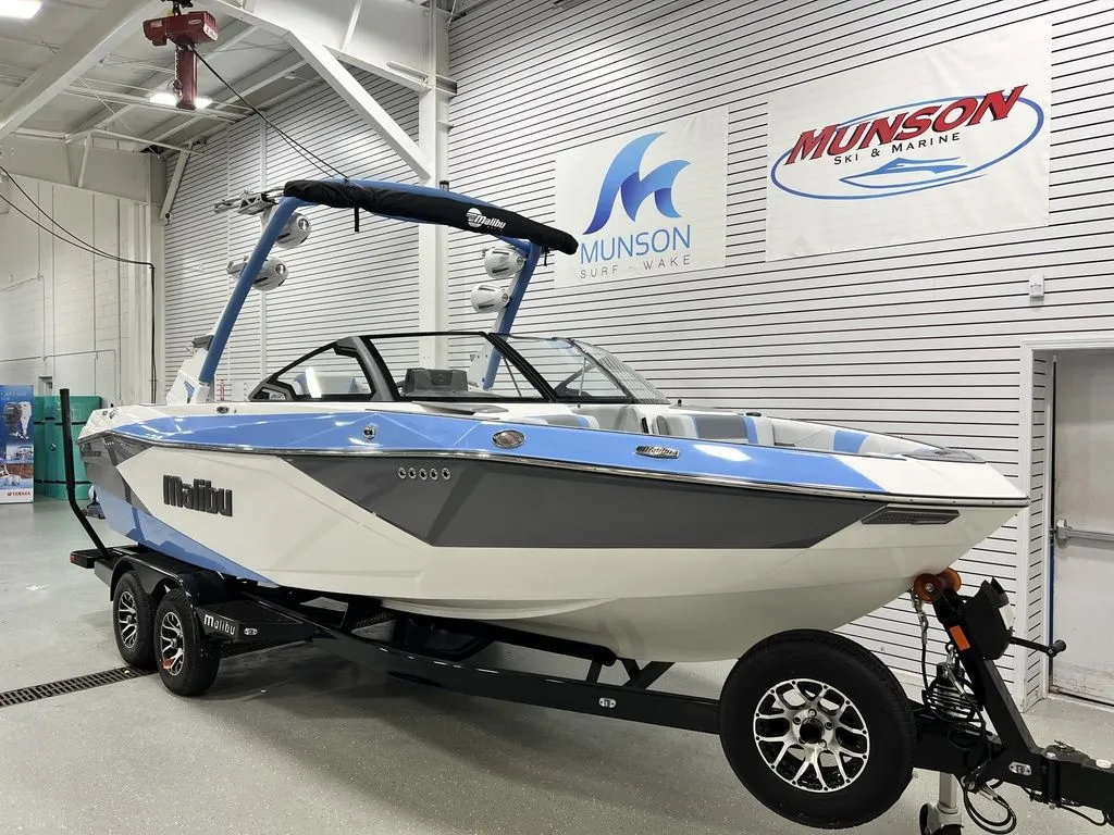 2024 Malibu Boats 24 MXZ in Round Lake, IL