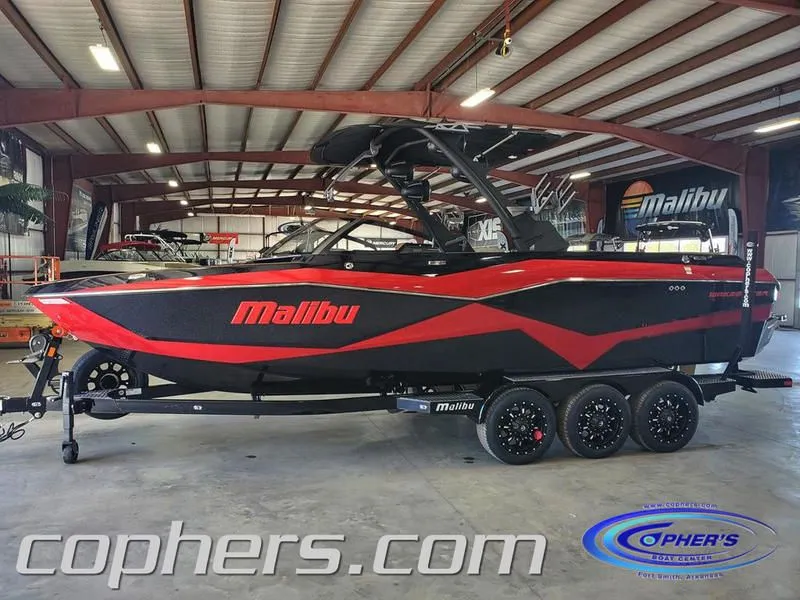2023 Malibu Boats 25 LSV in Fort Smith, AR