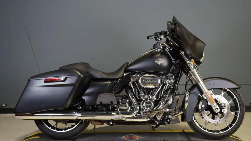 2021 Harley-Davidson FLHXS - Street Glide Special