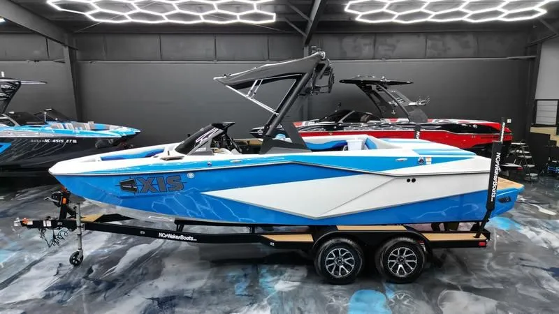 2022 Axis Wake Research T220 in Broadway, NC