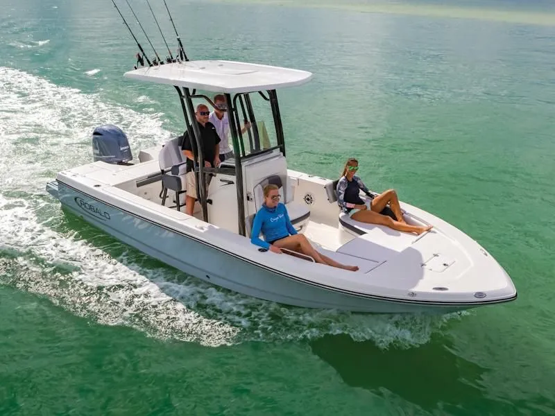 2024 Robalo 226 Cayman in Charleston, SC