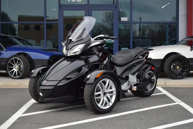 2014 Can-Am Spyder ST SM5