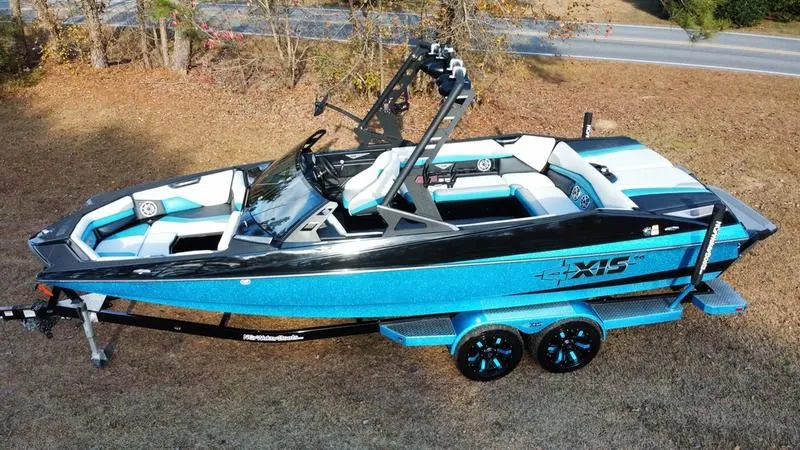 2017 Axis Wake Research A24 in Broadway, NC