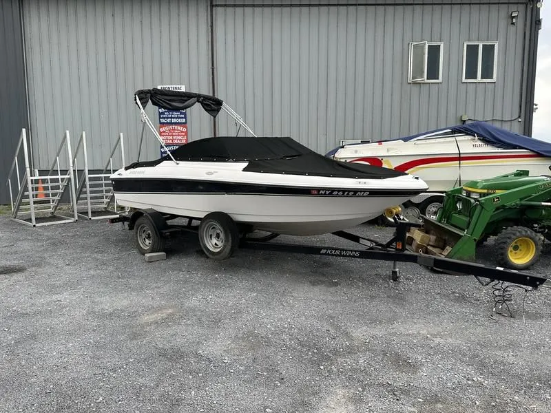 2007 Four Winns H180 in Union Springs, NY