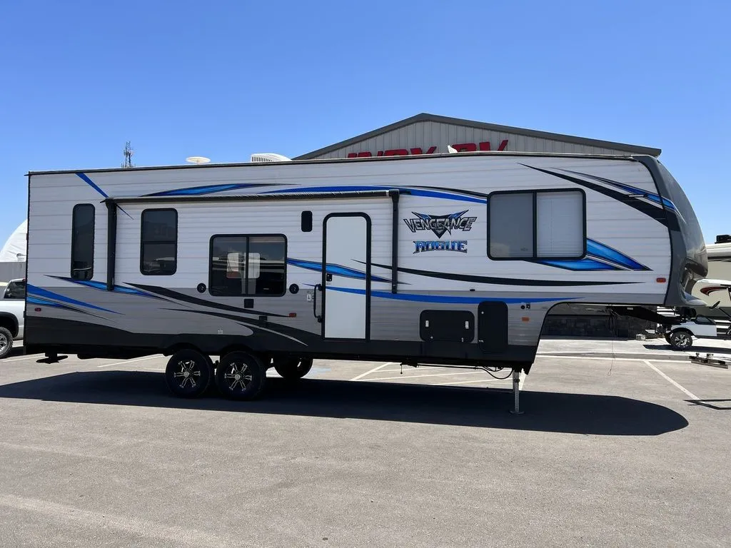 2019 Forest River Vengeance Rogue 295A18