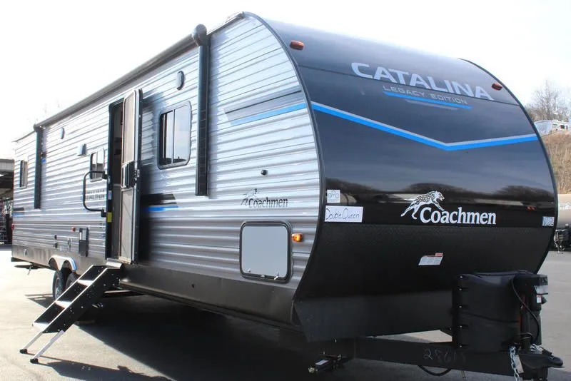 2023 Coachmen Catalina Legacy Edition 343BHTS