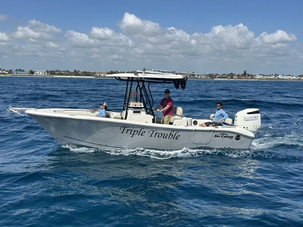 2017 Sea Chaser 24 HFC