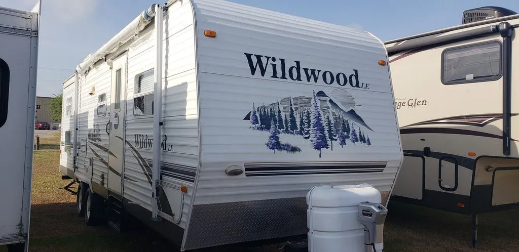 2007 Forest River RV Wildwood 27BHBS