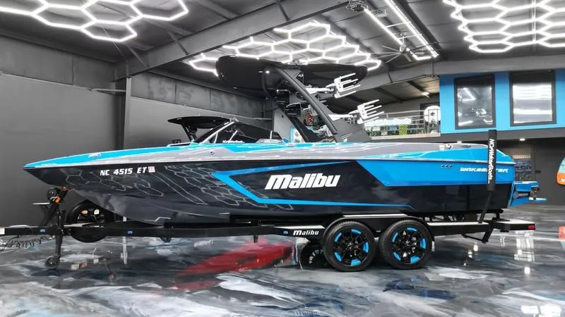 2021 Malibu Boats 24 MXZ