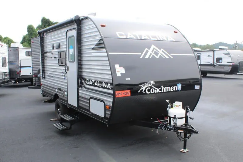 2024 Coachmen Catalina Summit Series 7 164BHX