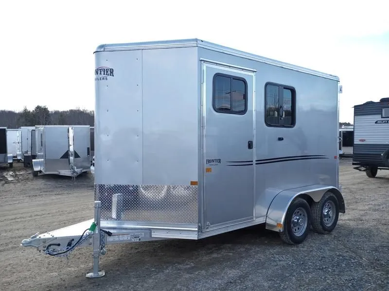 2024 Frontier Trailers  Strider Series Aluminum 2 Horse Combo/Slant Load w/Front Tack, Extra Height