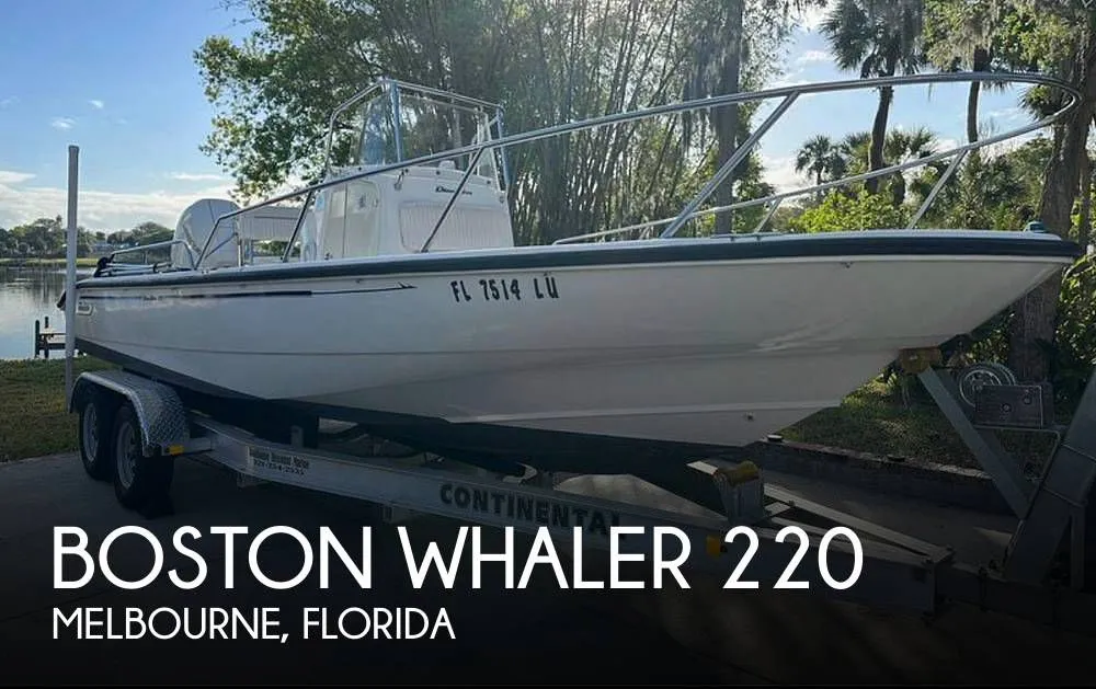 2002 Boston Whaler 220 Dauntless