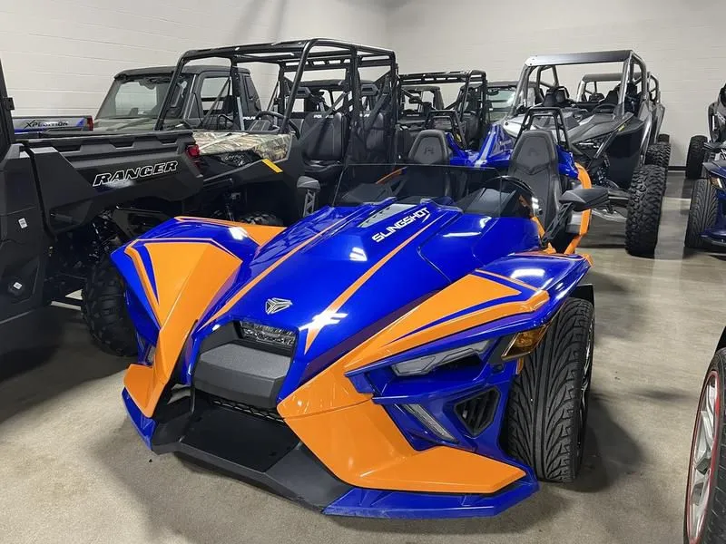 2021 Polaris  Slingshot R Manual