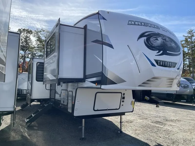 2022 Forest River RV  Cherokee Arctic Wolf 3990SUITE