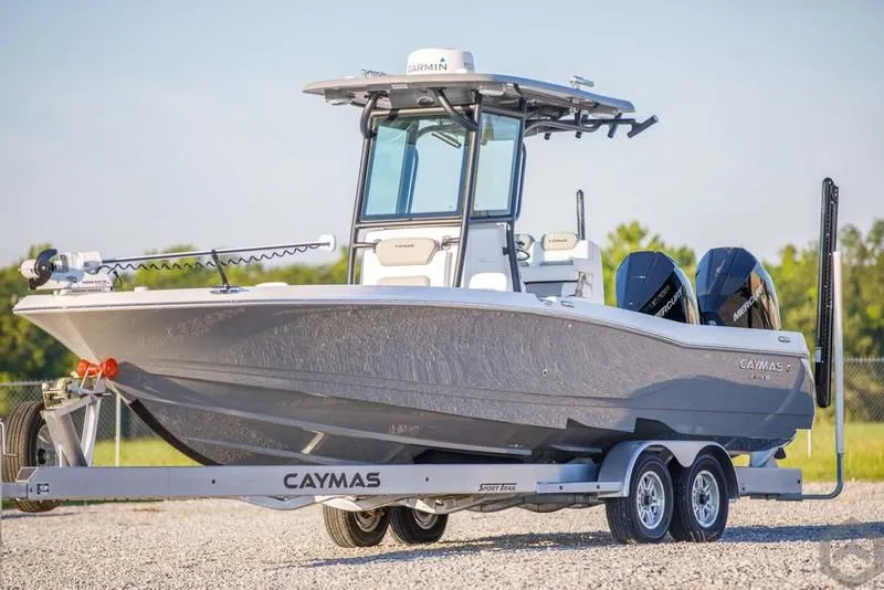 2023 Caymas Boats 28 HB Twin Engine