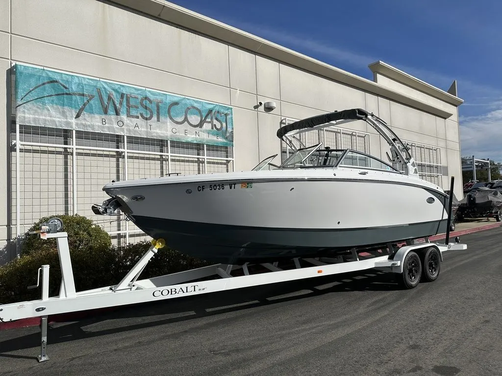 2020 Cobalt Boats R7 Surf