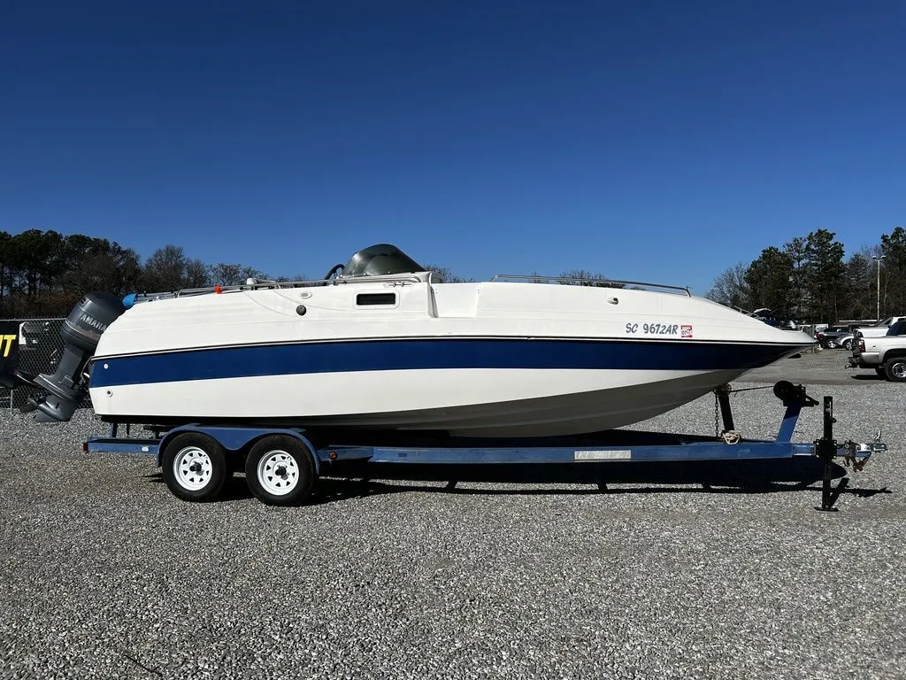 1996 Cobia 226 Sport Deck