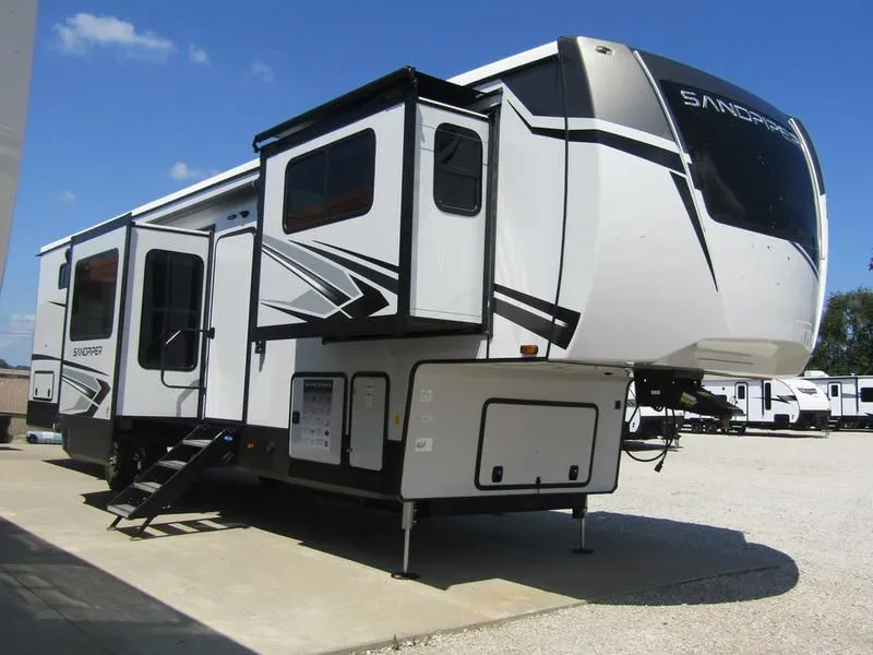 2024 Forest River Sandpiper Luxury 391FLRB