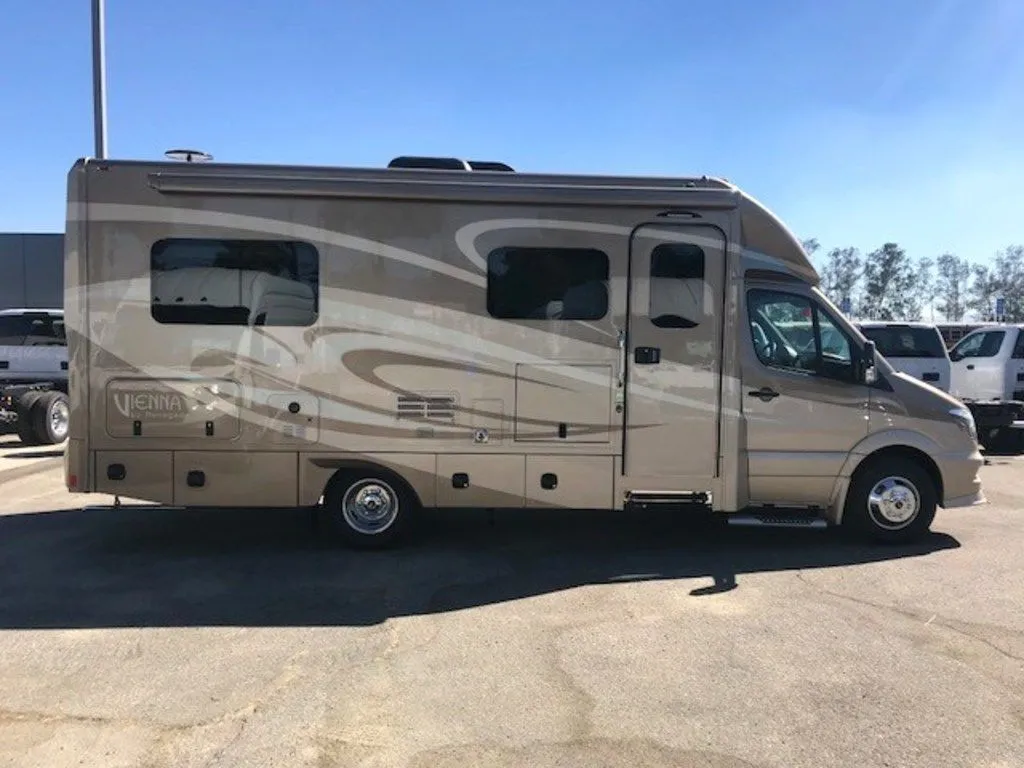 2019 Renegade Vienna UCB