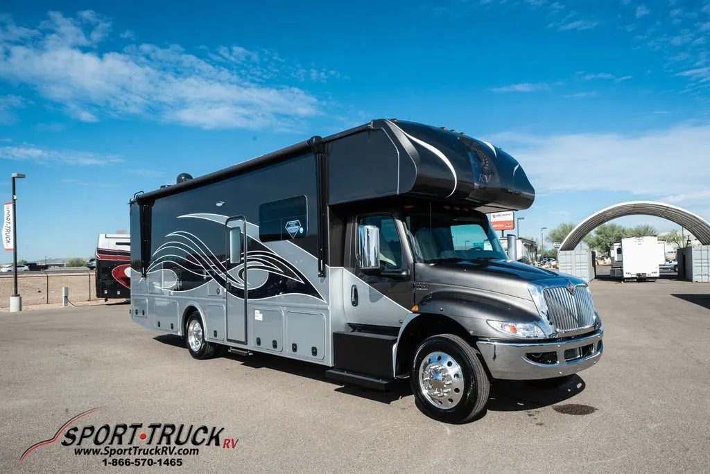 2022 NeXus RV Wraith Super 34W