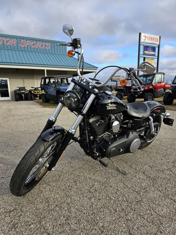 2017 Harley-Davidson FXDB - Street Bob