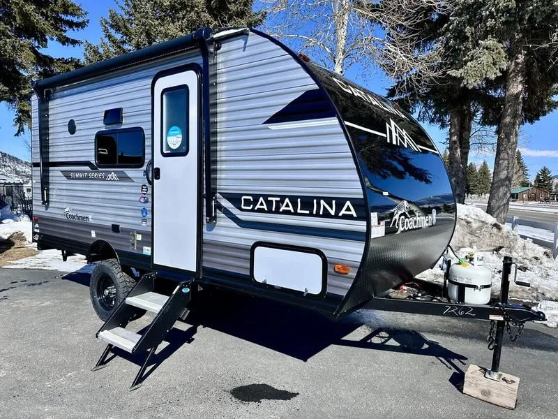 2024 Coachmen Catalina Summit Series 7 164BHX