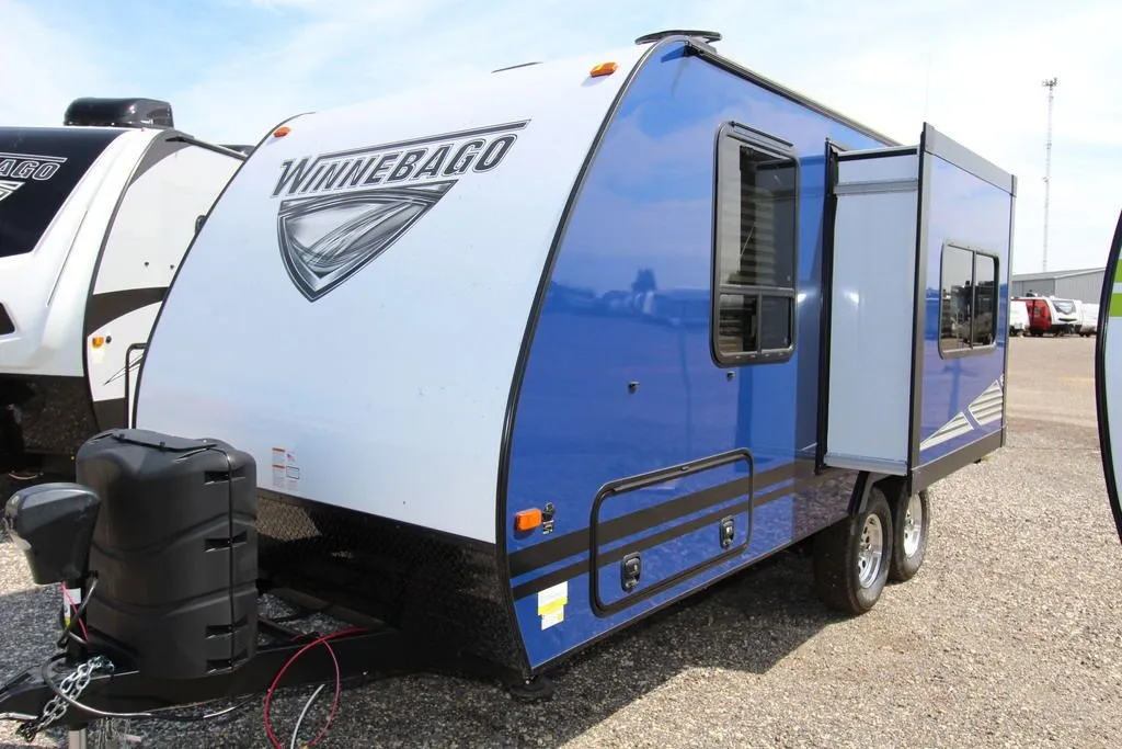 2019 Winnebago Micro Minnie 2106DS