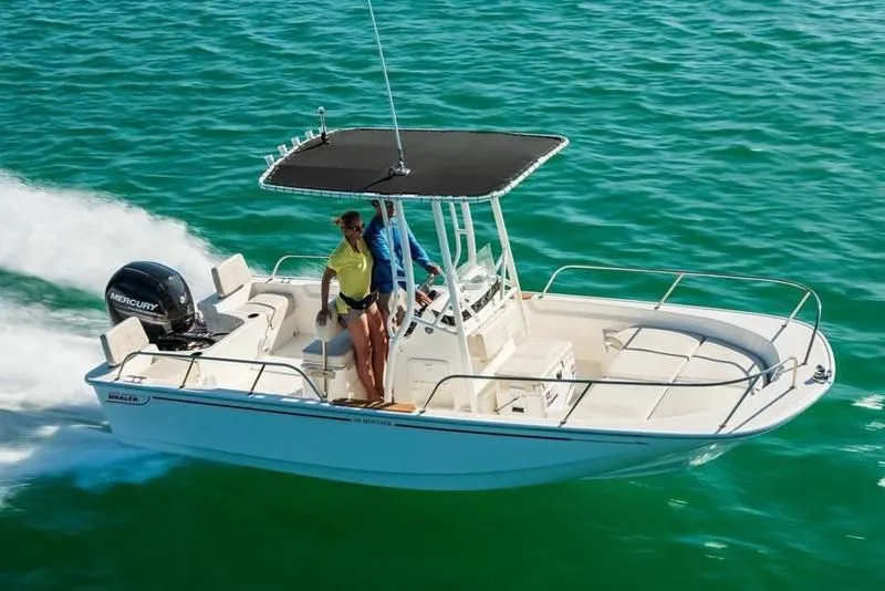 2024 Boston Whaler 190 Montauk