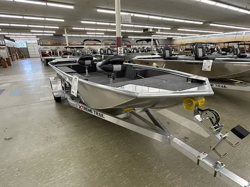 2024 Xtreme Boats Classic 1754 SS Tunnel Hull