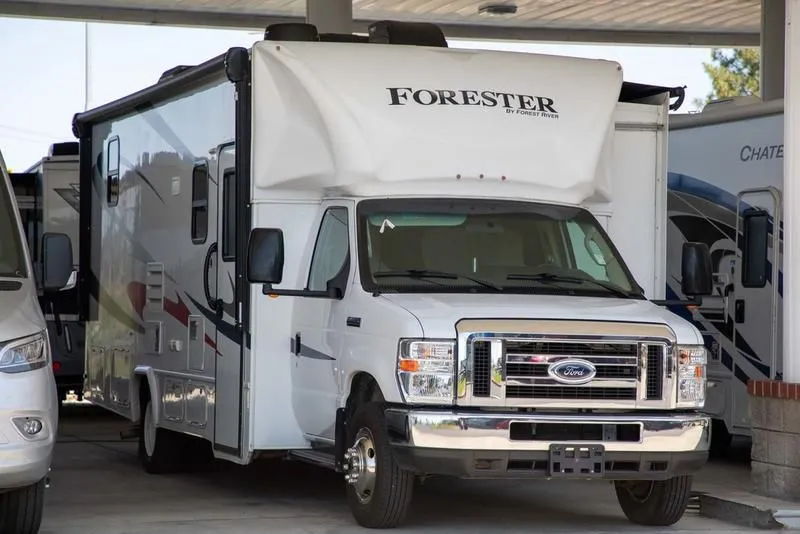 2020 Forest River Forester Classic 2441DS Ford Chassis