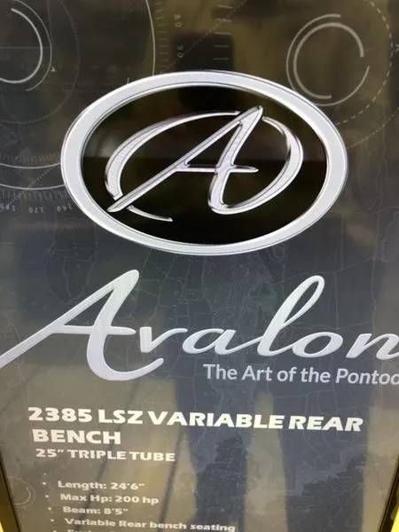 2023 Avalon LSZ Versatile Rear Bench 23 FT