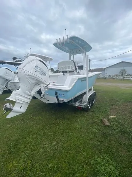 2024 TideWater Boats  210 CC w/Yamaha Motor