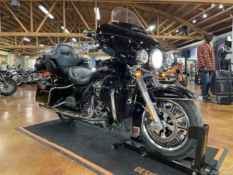 2019 Harley-Davidson FLHTCU - Electra Glide Ultra Classic